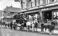 What-was-the-Old-Golden-Cross-Hotel-on-Havelock-Road-in-1907-Customers-Staff-going-on-a-coach-outing.
